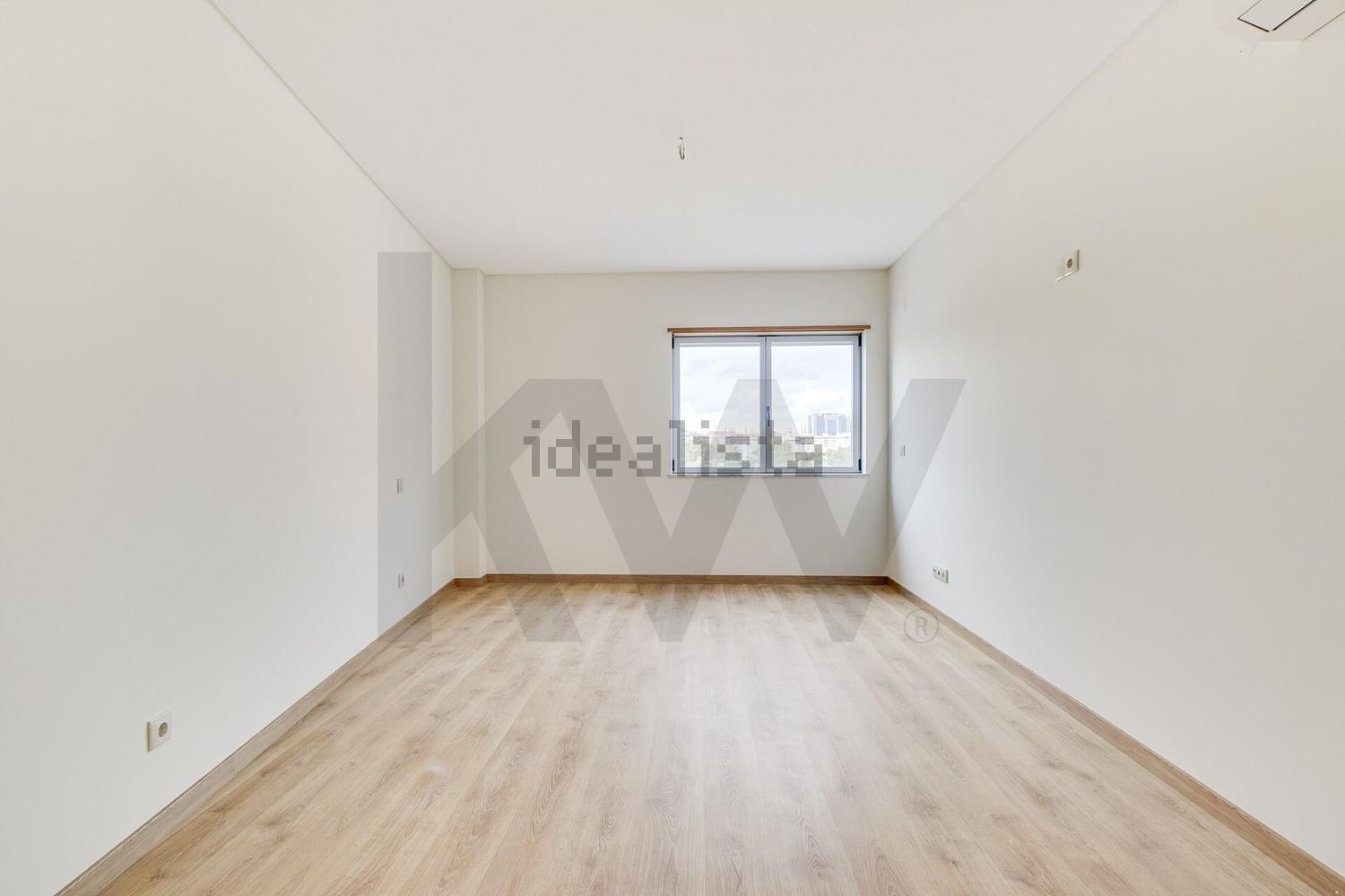 公寓 t3出售在Estrada da Luz, 81 - 居住