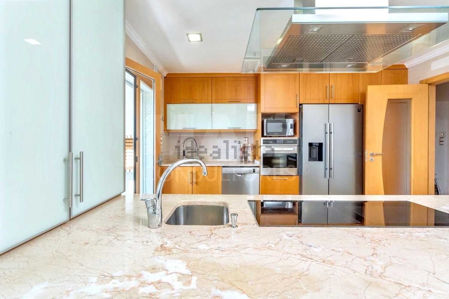 公寓 t4出售在Rua Alexandre Herculano - 厨房