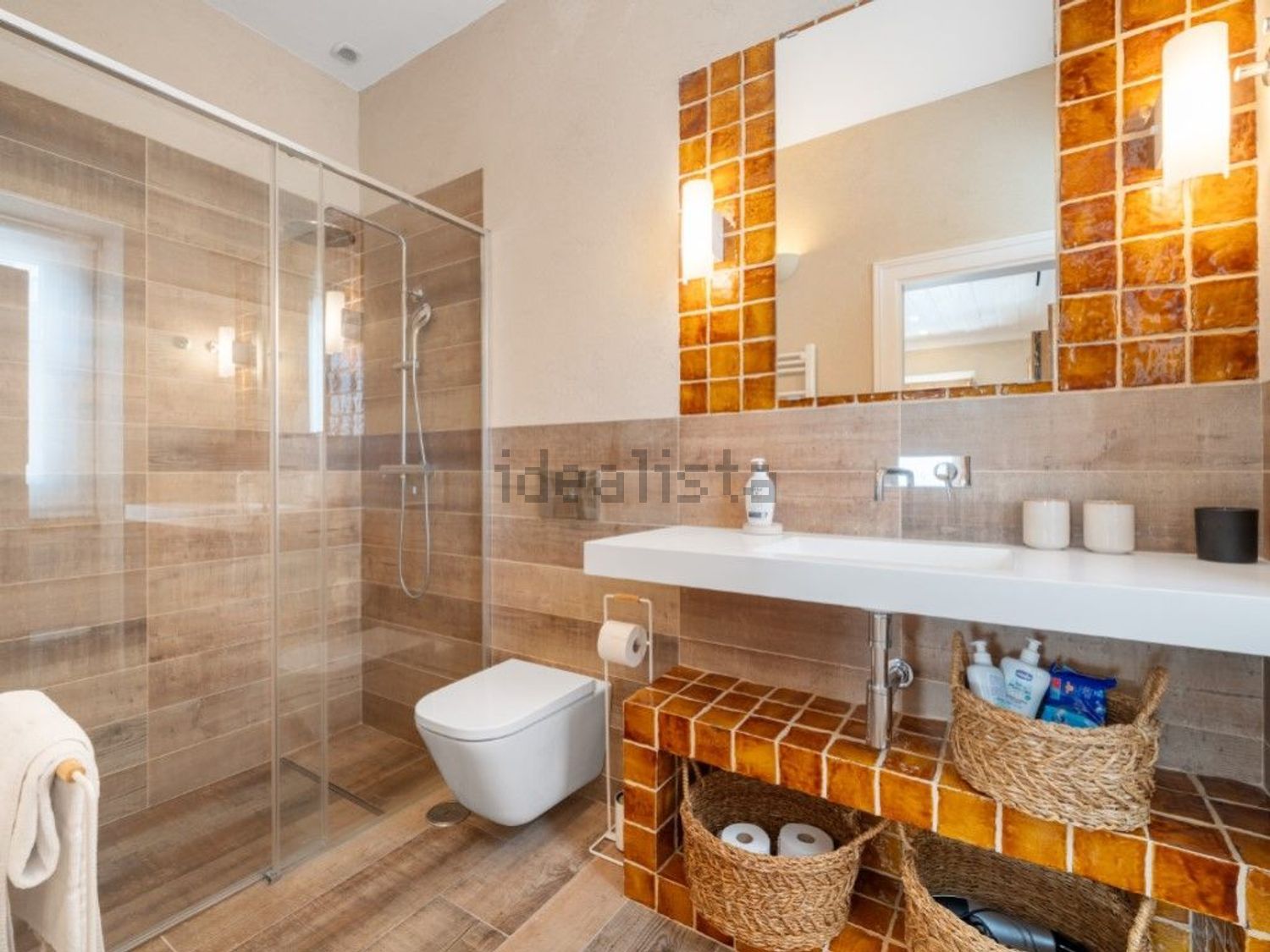 出租小楼房或独栋别墅在Rua Miguel Bombarda, 2 - 卫生间