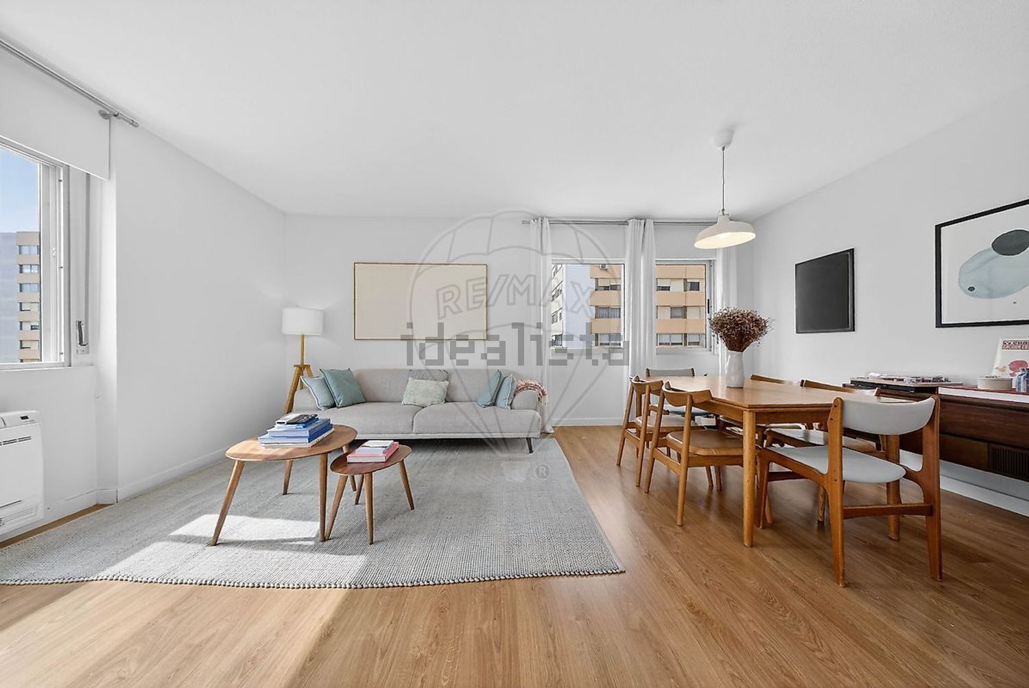 公寓 t3出售在Rua Públia Hortênsia de Castro - 客厅