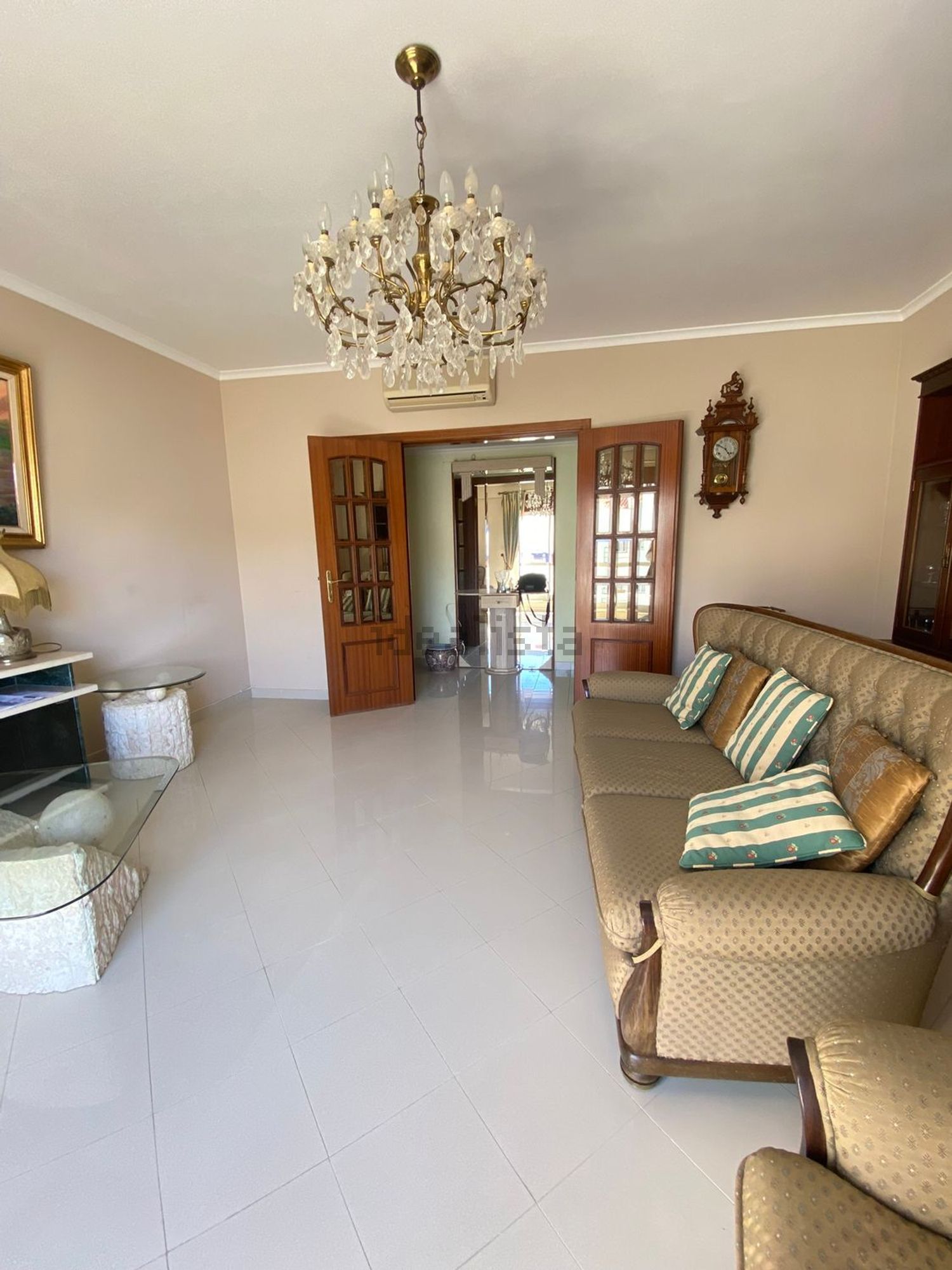 出租公寓 t3在Praceta Oscar Silva - 客厅