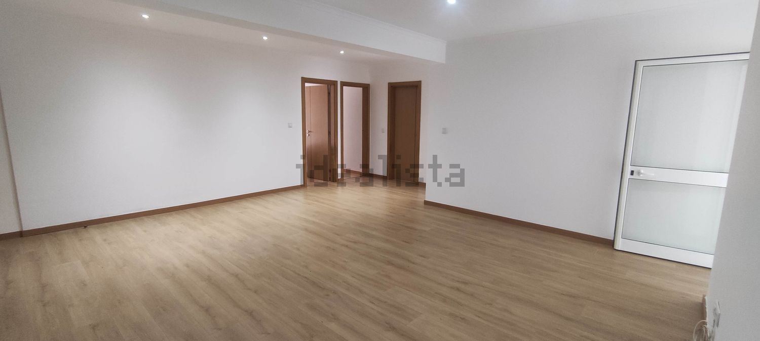 出租公寓 t3在Rua dos Eucaliptos, 31 - 客厅