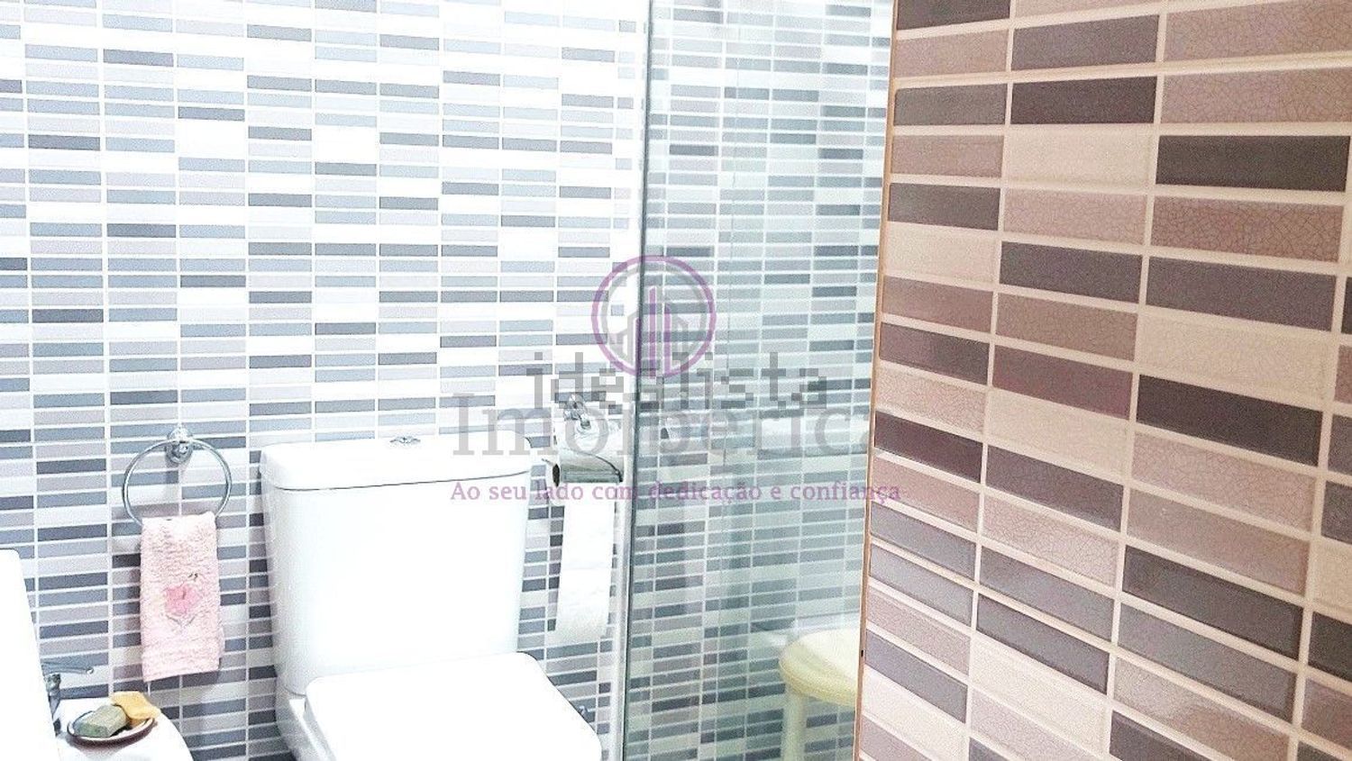 公寓 t2出售在Avenida Infante Dom Henrique - 卫生间