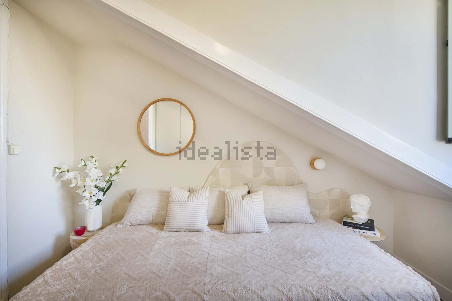 出租房间在Largo Vitorino Damásio, 2 - 客厅