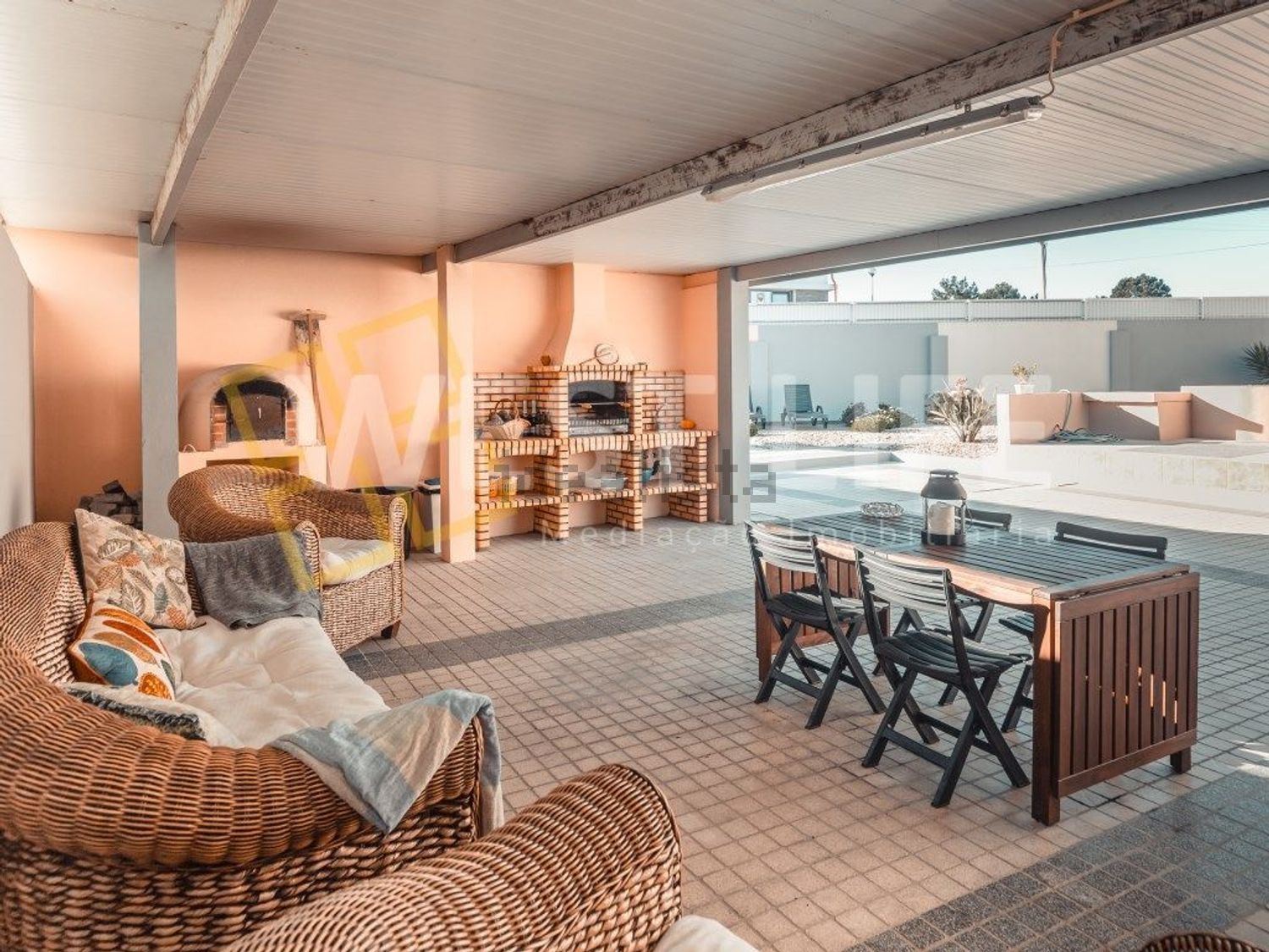 小楼房或独栋别墅出售在Centro - 客厅