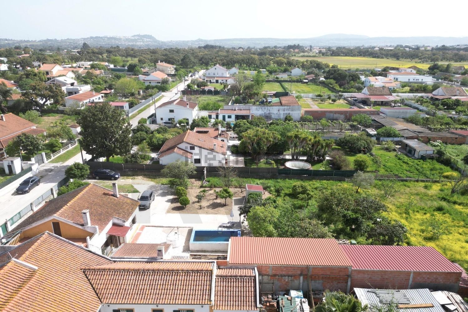 小楼房或独栋别墅出售在Rua António Aleixo - 照片