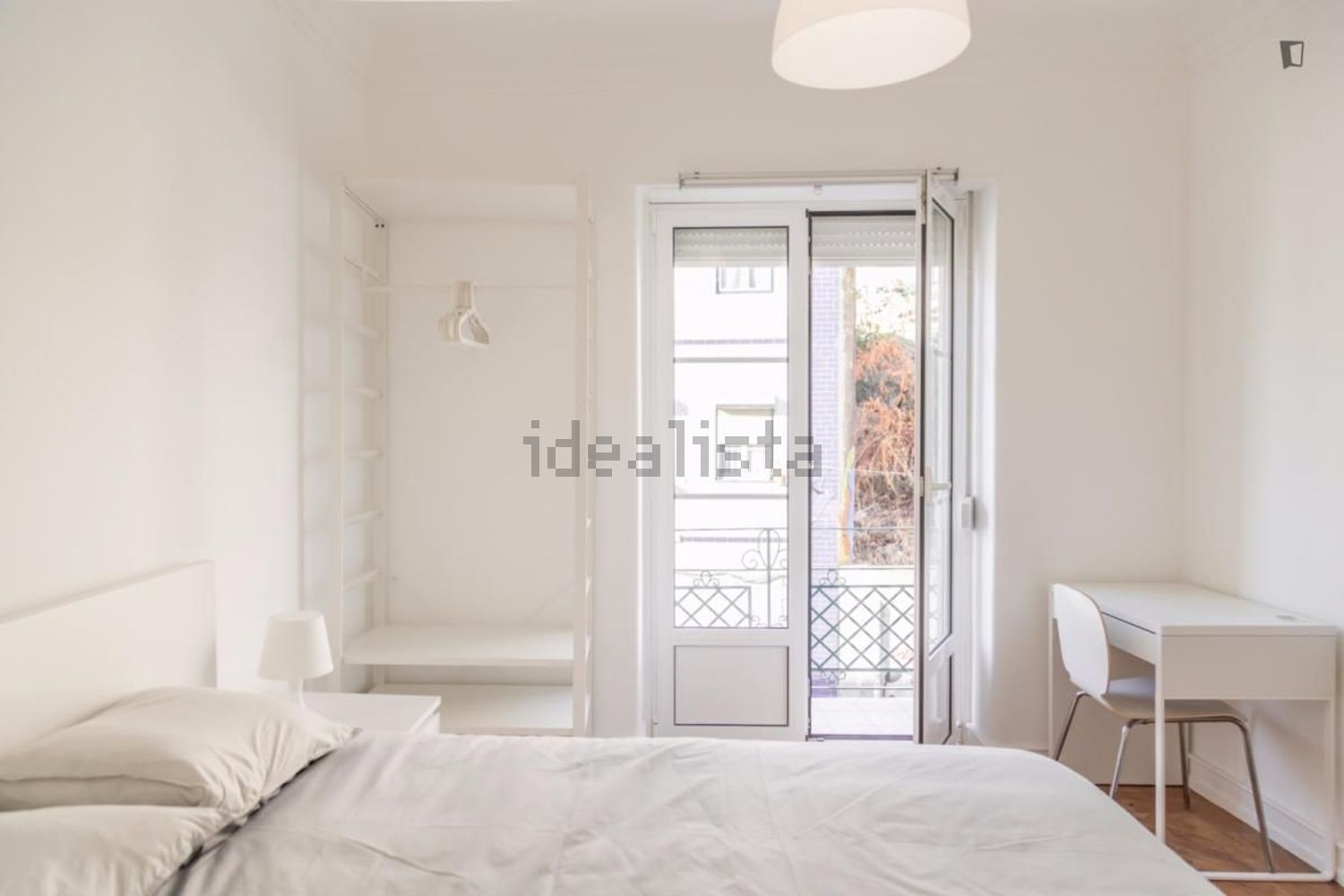 出租房间在Rua do Vale de Santo António - 卧室