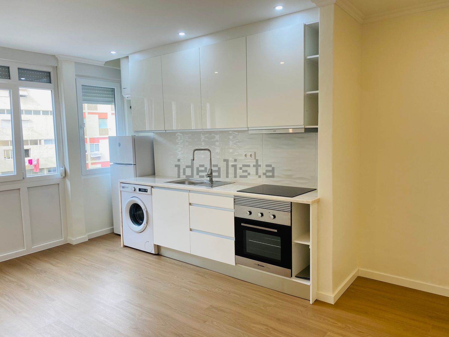 出租公寓 t1在Rua Dom Dinis - 厨房