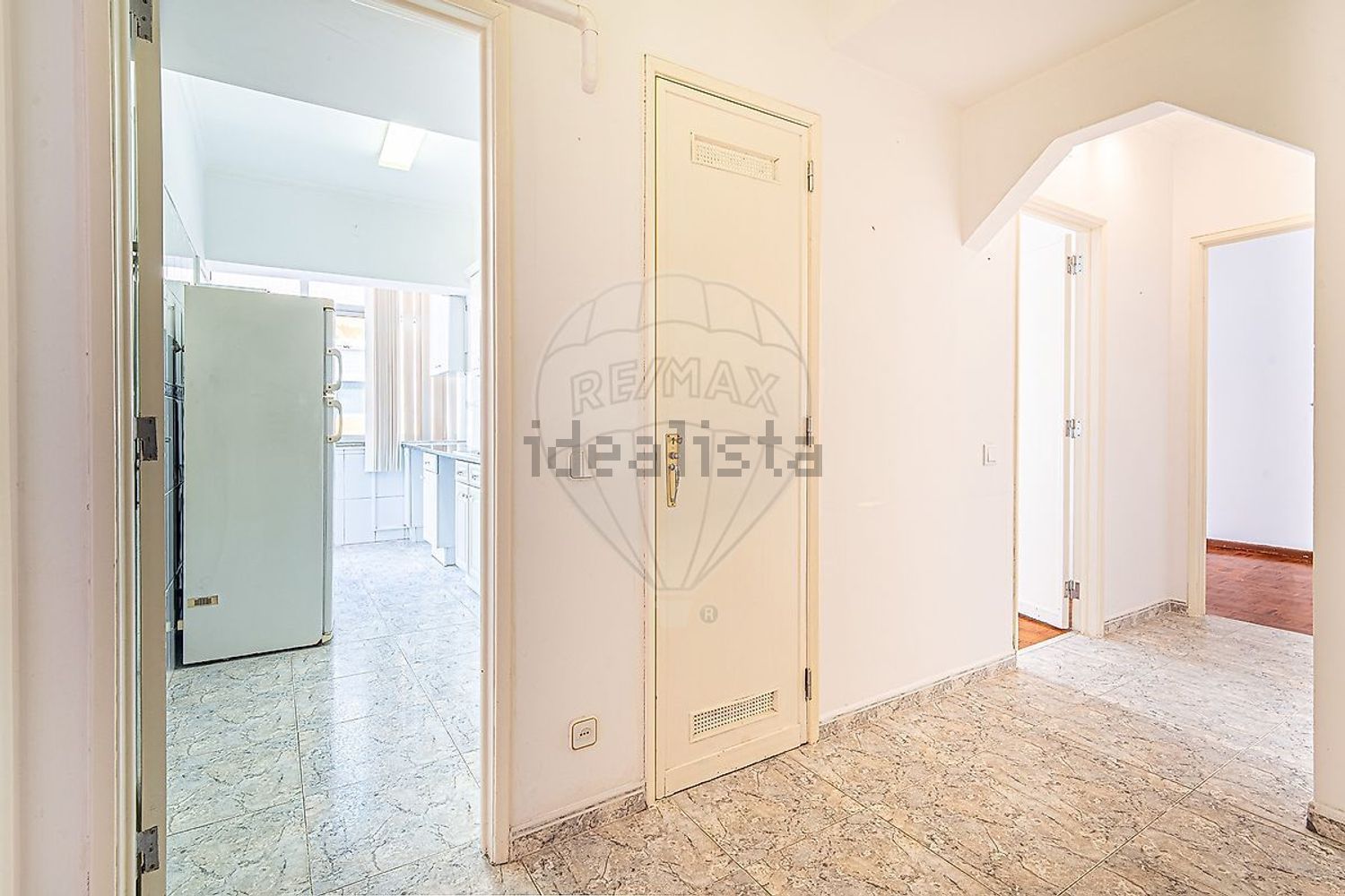 公寓 t2出售在Rua das Terras da Eira - 过道