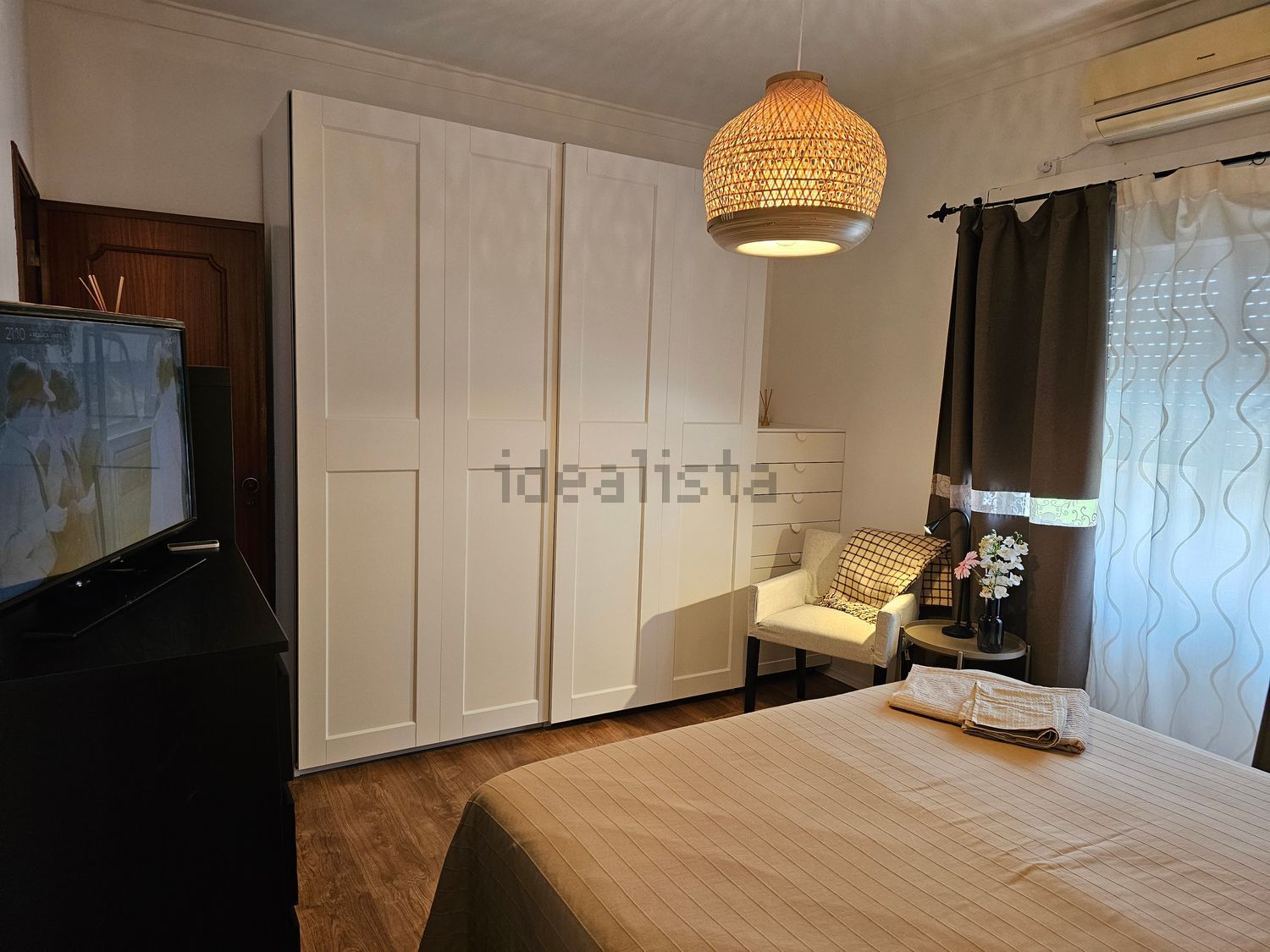 出租房间在Santa Iria de Azoia - São João da Talha - Bobadela - 卧室