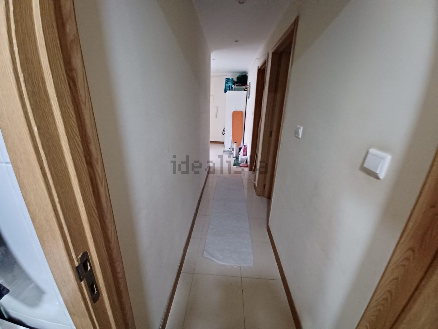 公寓 t3出售在Rua 25 de Abril - 过道