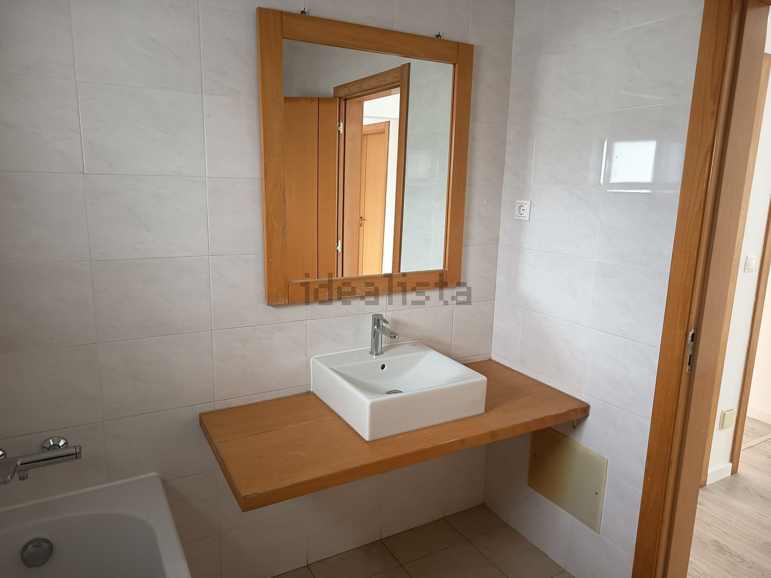 小楼房或独栋别墅出售在Rua Ferreira Soares - 卫生间