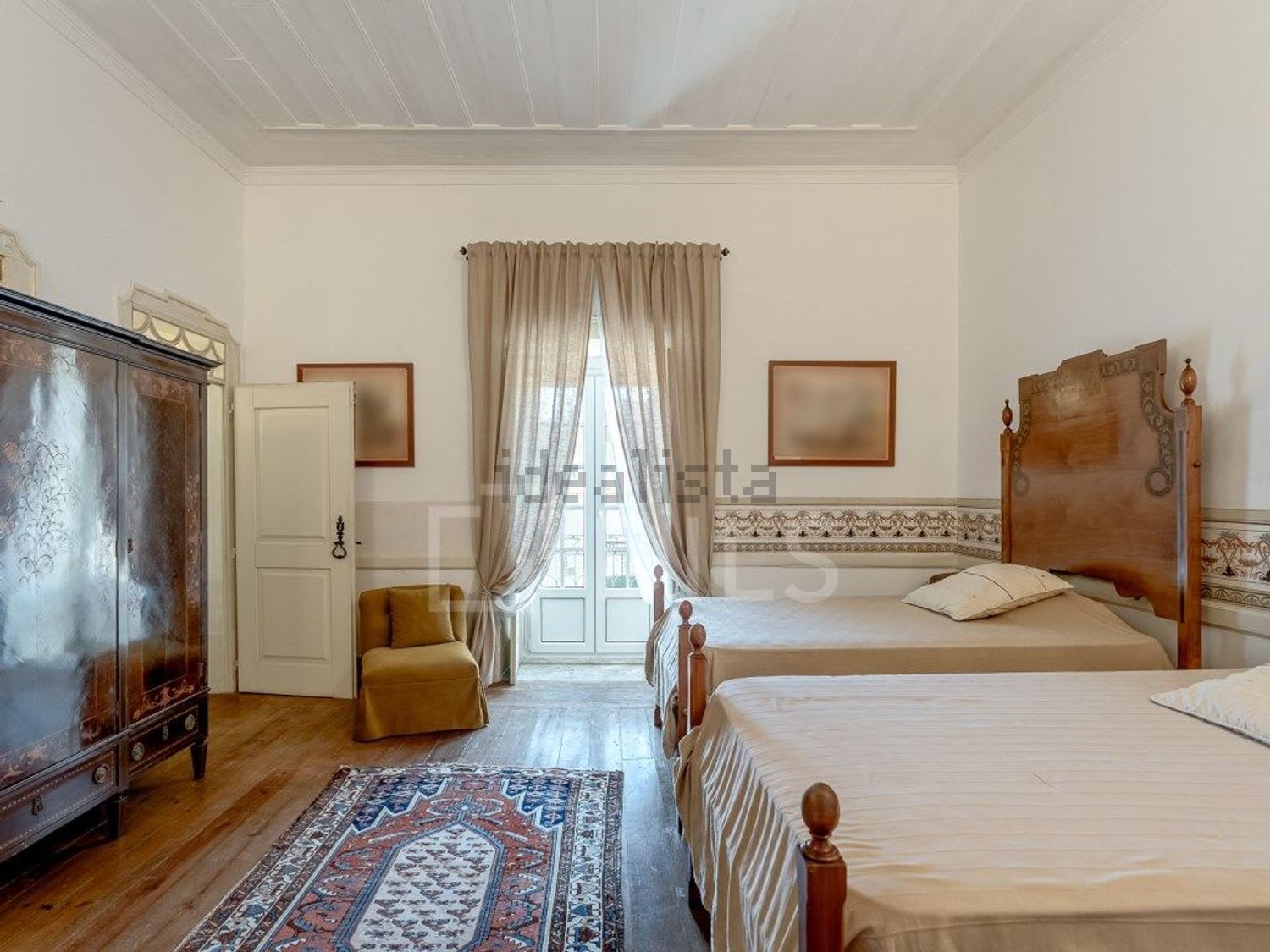 小楼房或独栋别墅出售在Rua Norte - 卧室