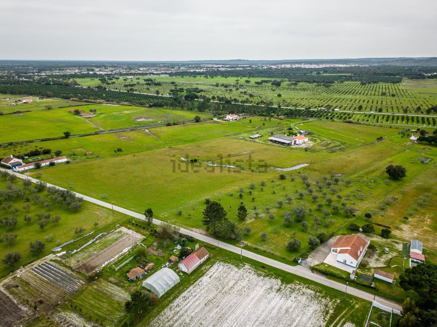 小楼房或独栋别墅出售在Grândola e Santa Margarida da Serra - 视线