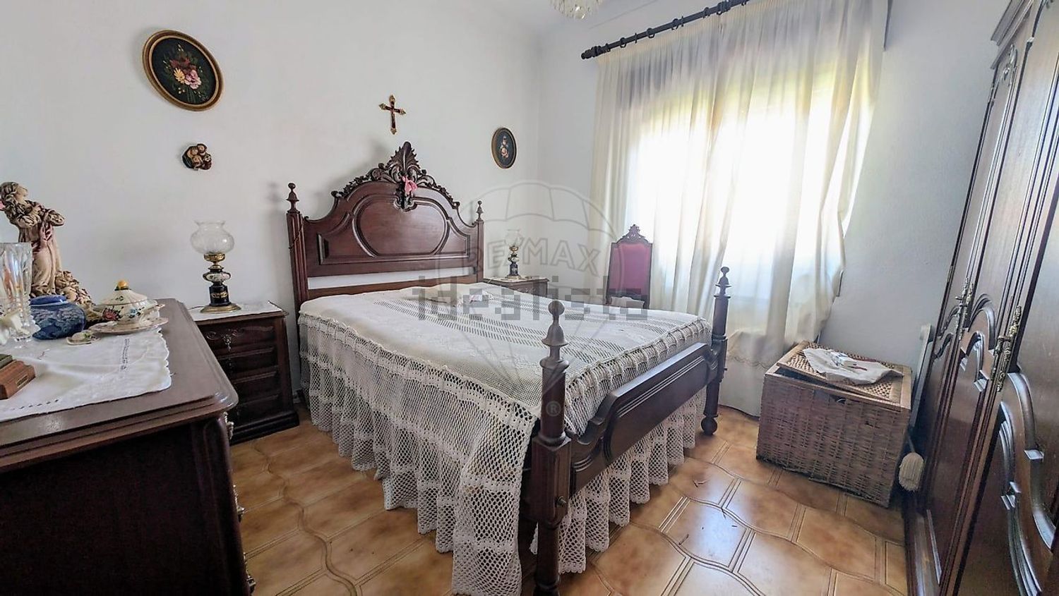 小楼房或独栋别墅出售在Rua 1º de Maio - 卧室