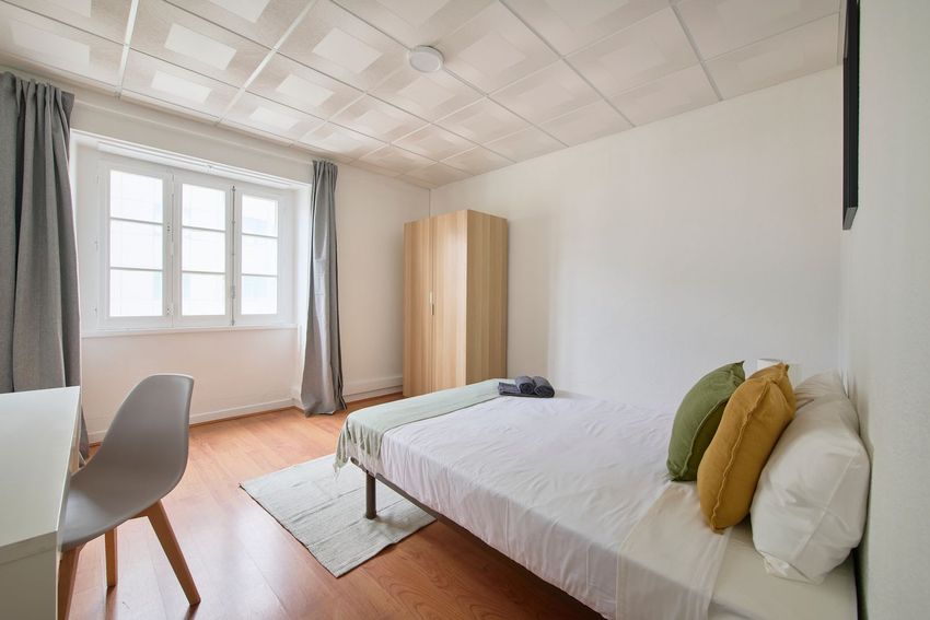 出租房间在Rua Alexandre Herculano