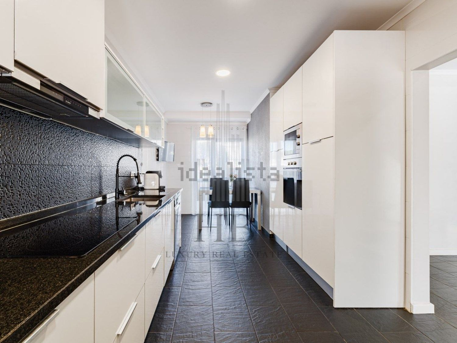 双拼别墅出售São João Das Lampas - 厨房