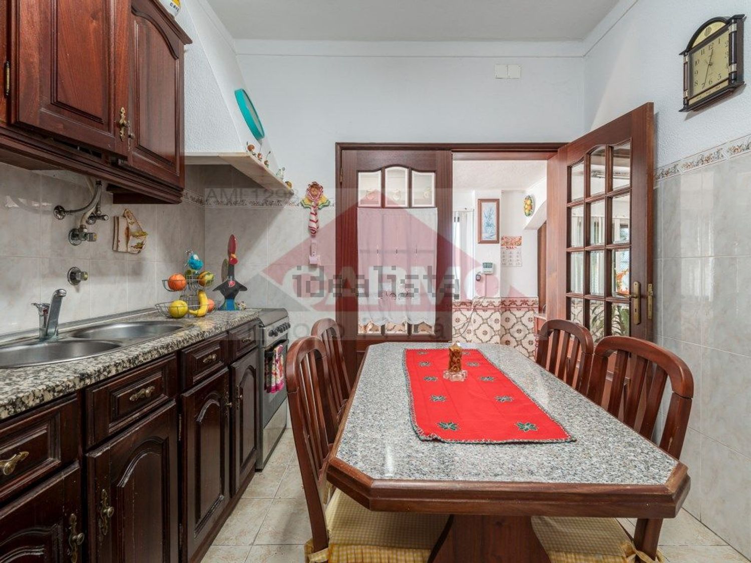 小楼房或独栋别墅出售在Atalaia e Alto Estanqueiro - Jardia - 厨房