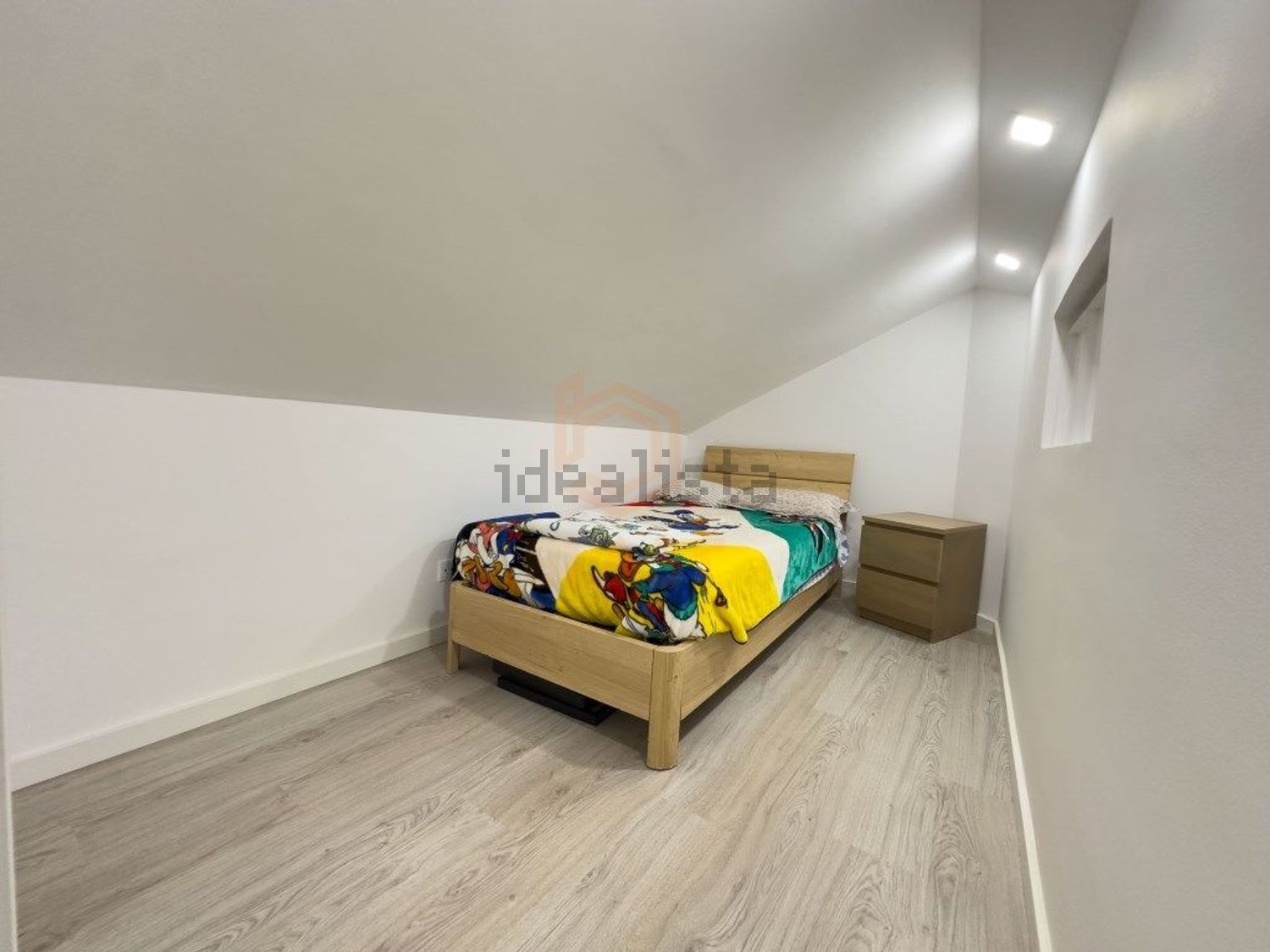 公寓 t3出售在Rua Doutor César Raúl da Costa Andrade - 卧室