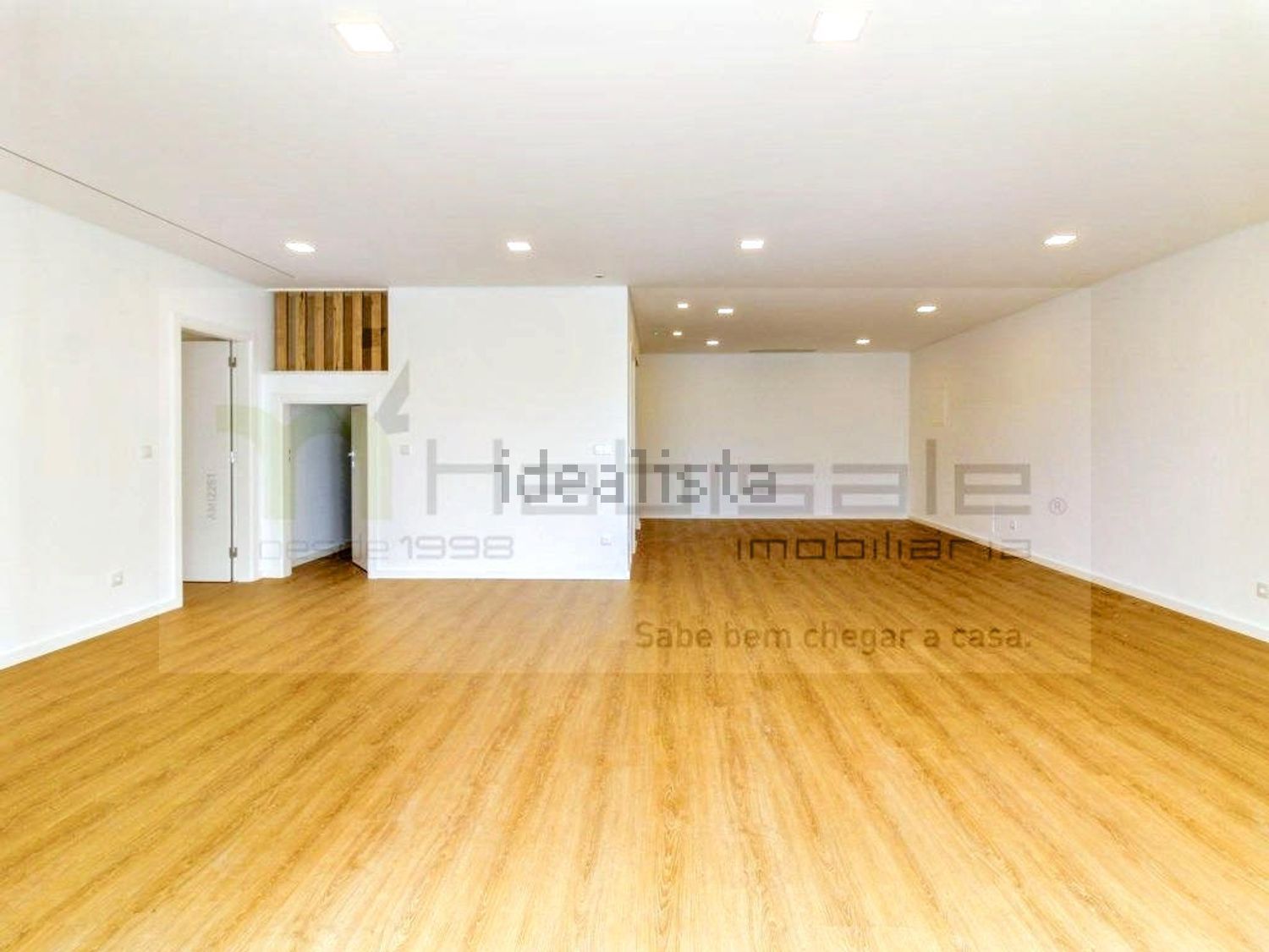 小楼房或独栋别墅出售在Rua Vieira da Silva - 居住