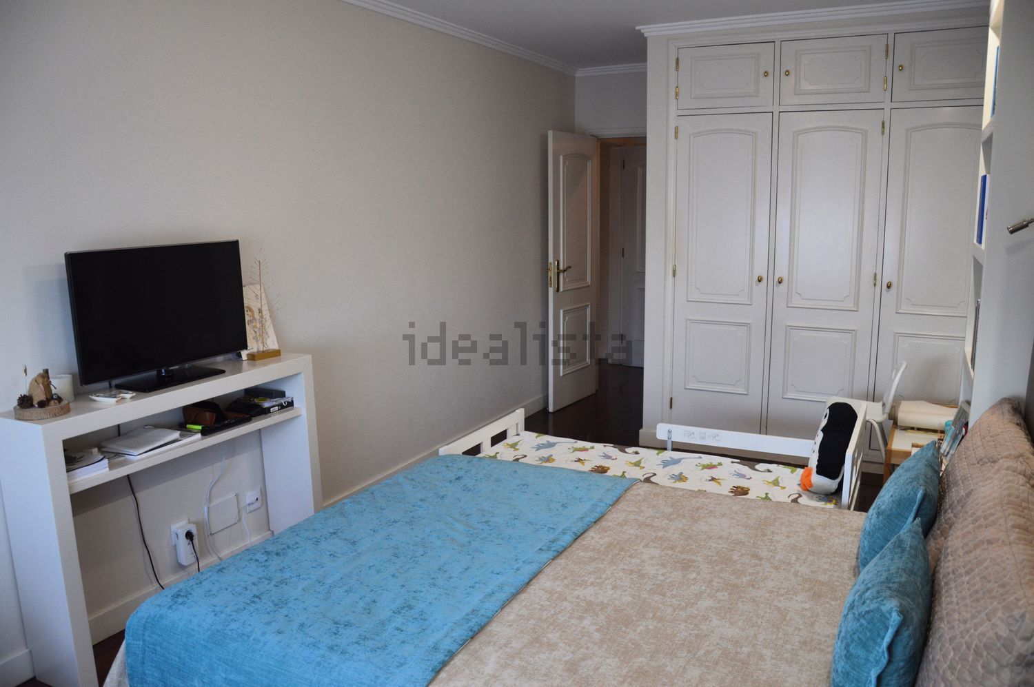 公寓 t3出售在Avenida Alfredo da Silva - 卧室