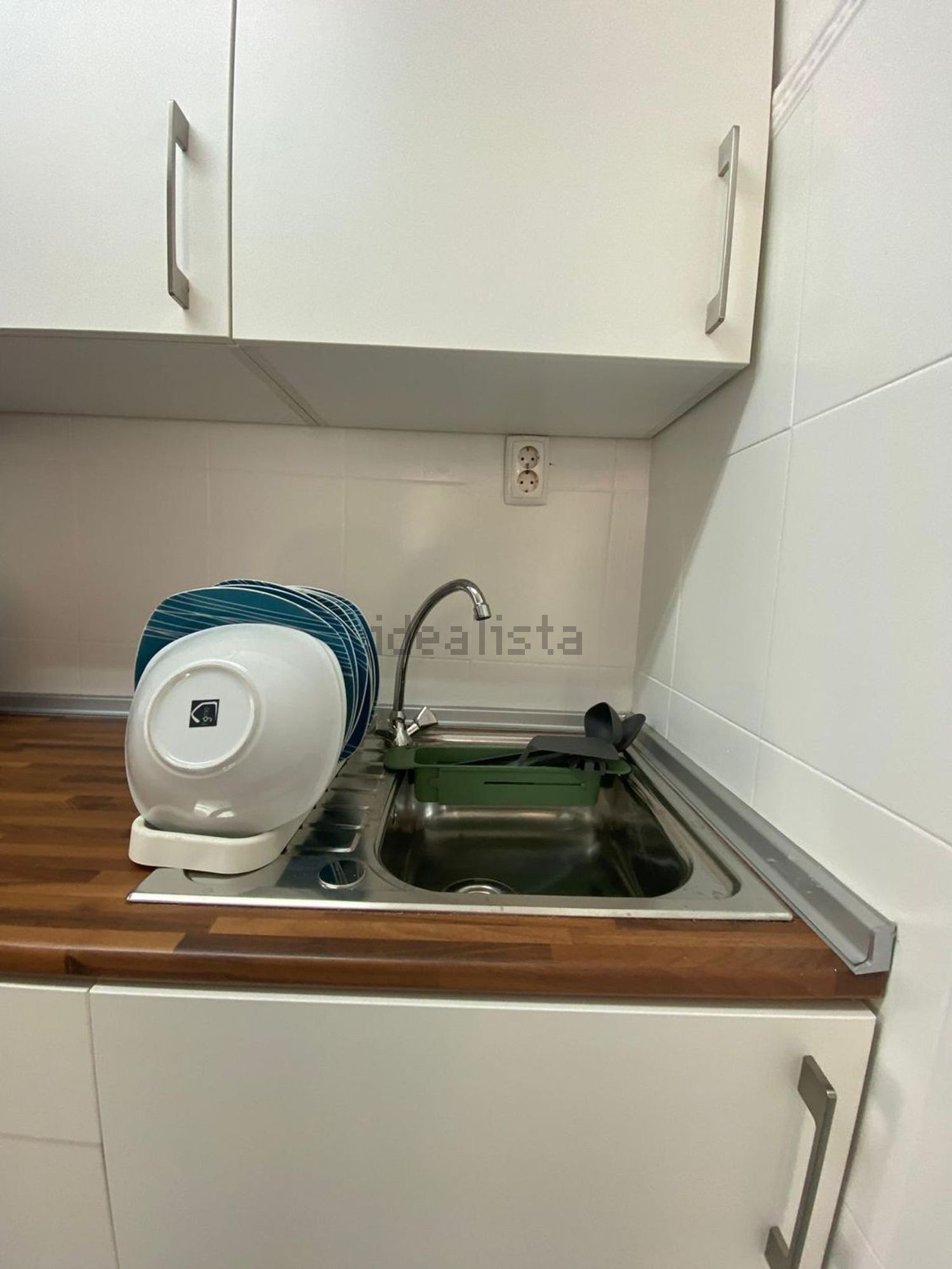 出租房间在Rua Capitão-Mor Lopes Sequeira, 5 - 厨房