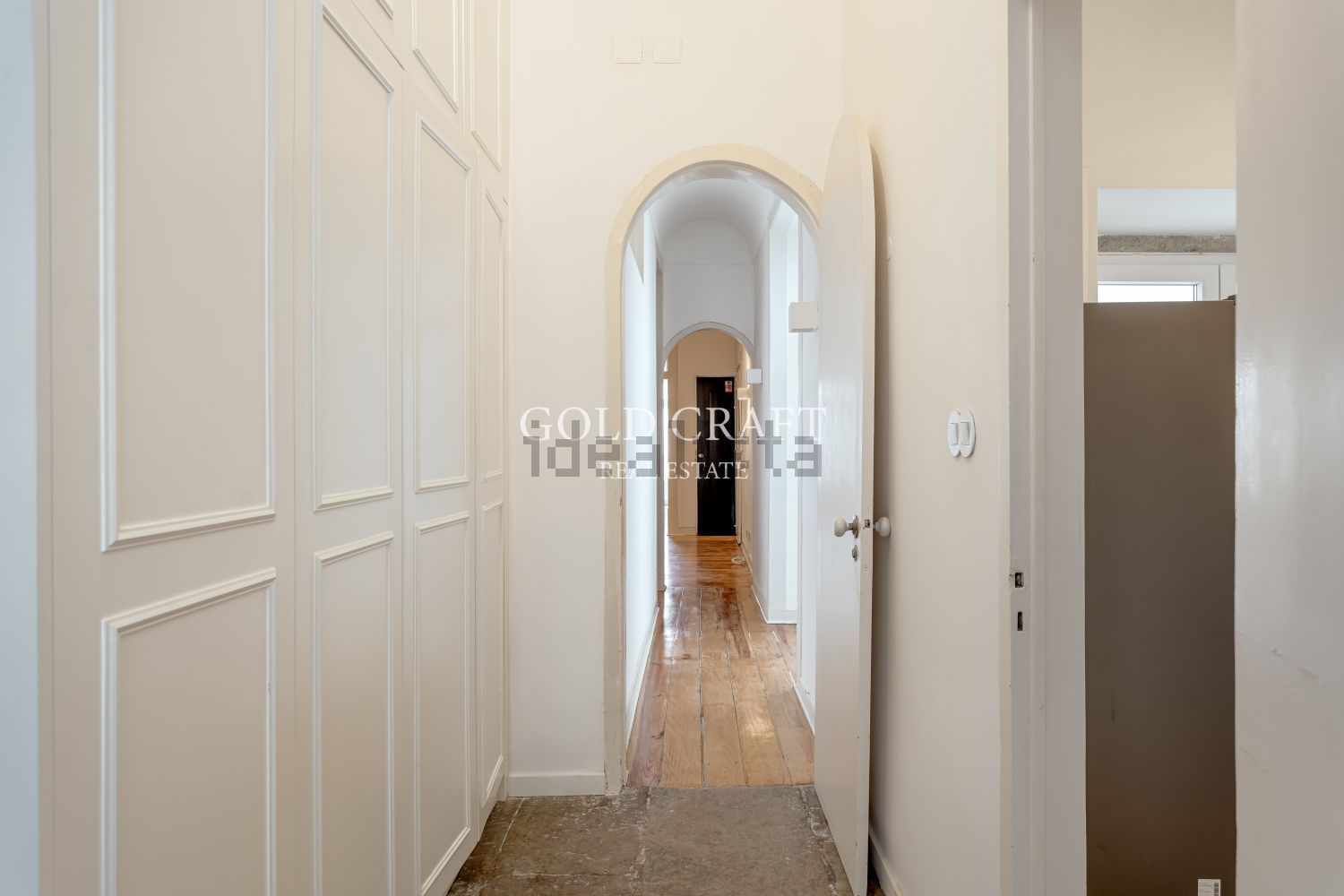 出租公寓 t3在Rua das Janelas Verdes - 过道