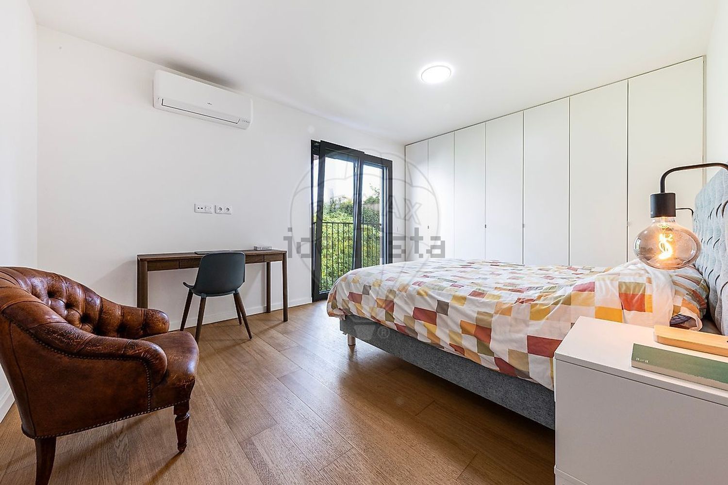 公寓 t2出售在Rua de Santa Engrácia - 卧室