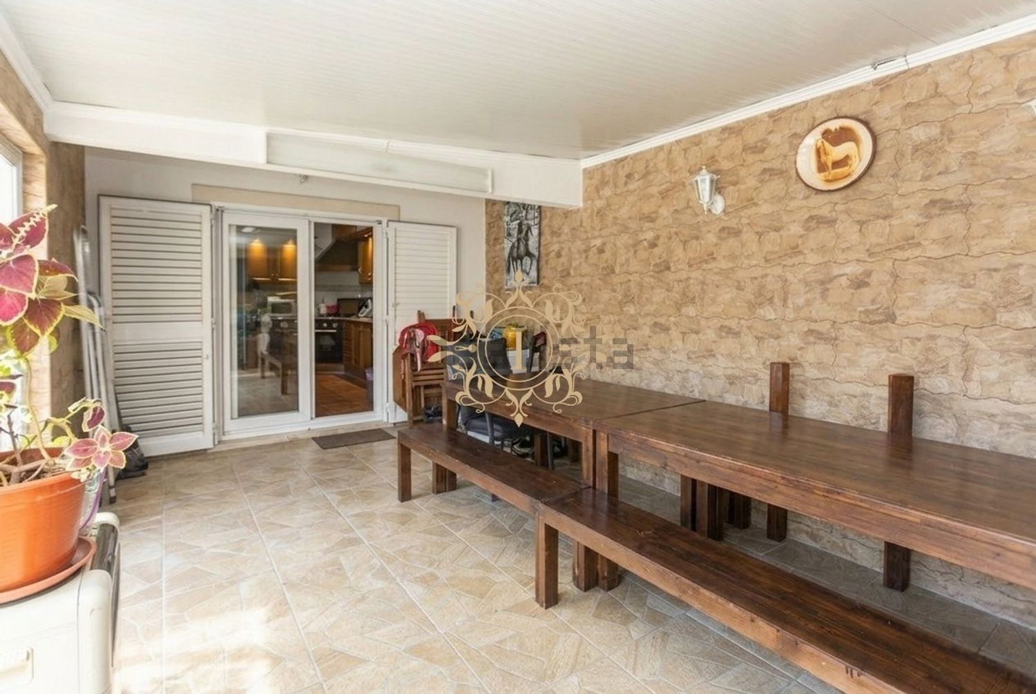 联排别墅出售在Moita - 客厅