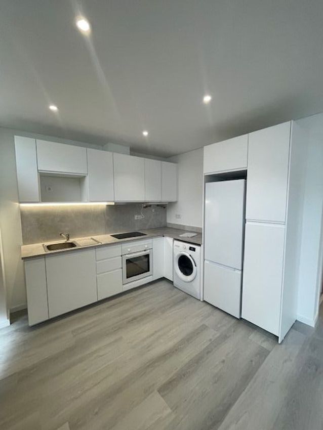 出租公寓 t1在Rua Coronel Lobo da Costa