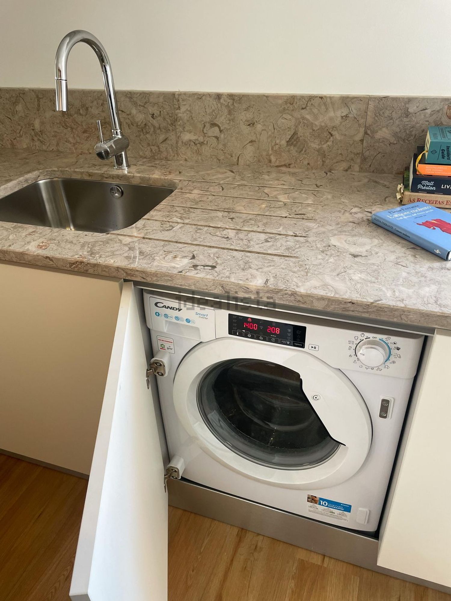 公寓 t2出售在Avenida Marquês de Pombal, 59 - 厨房