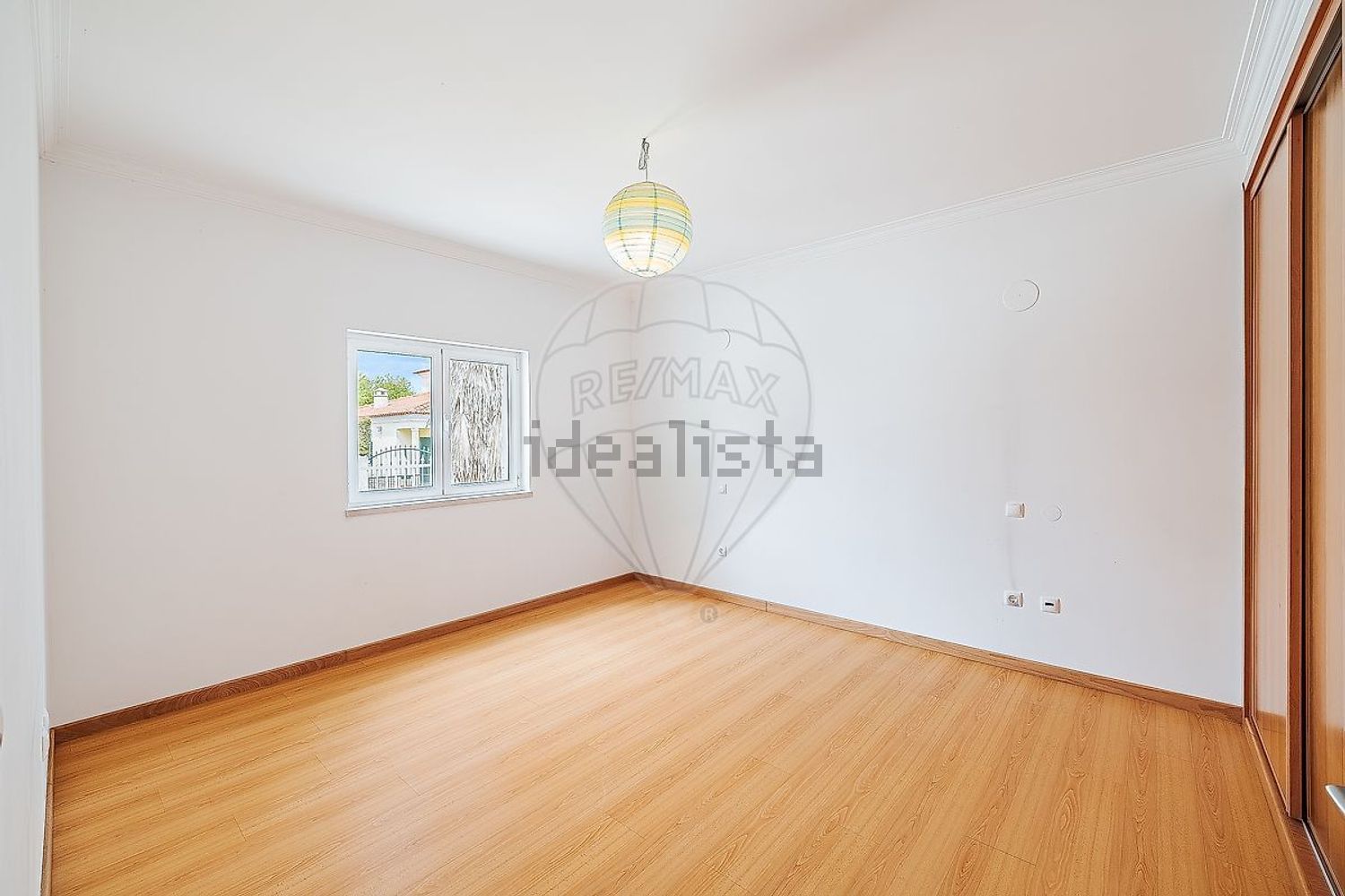 小楼房或独栋别墅出售在Rua Jorge Peixinho - 居住