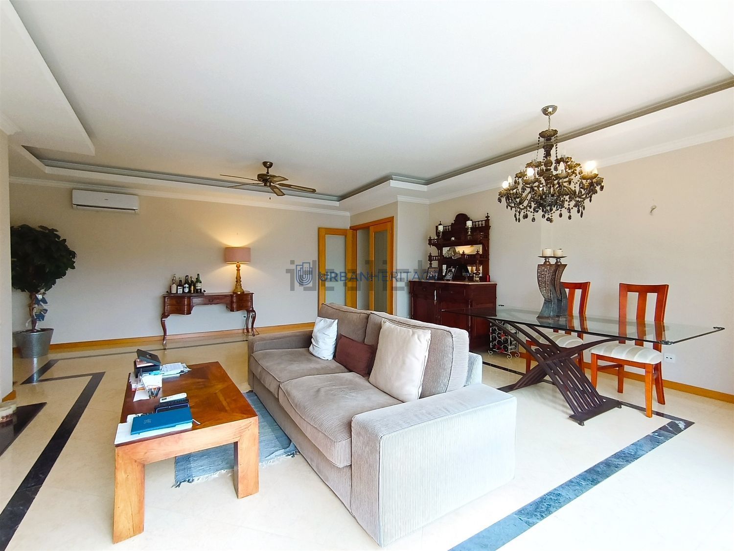 公寓 t2出售在Rua Helena Sá da Costa, 9 - 客厅