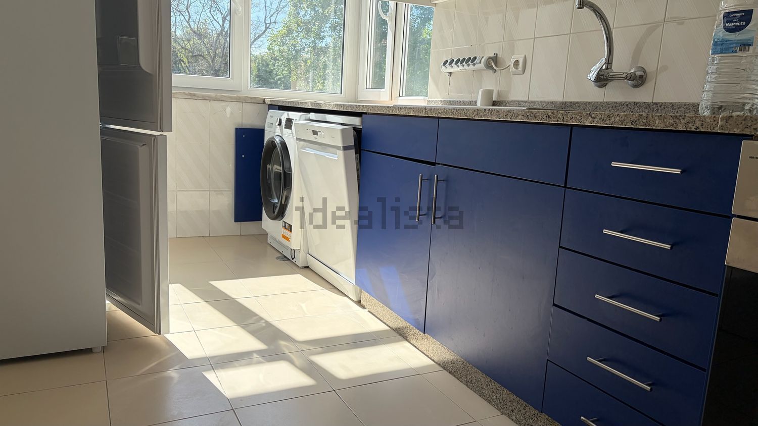 出租公寓 t1在Rua Alice Oeiras, 9 - 厨房