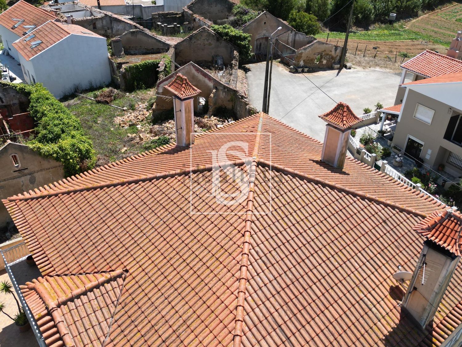 小楼房或独栋别墅出售在Encarnação - 照片