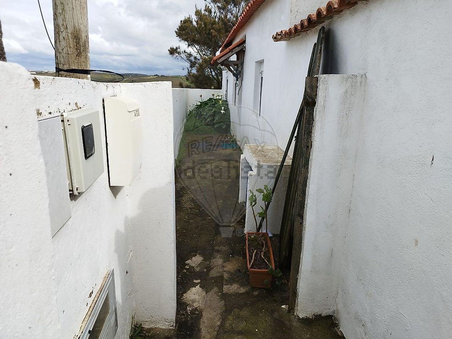 小楼房或独栋别墅出售在Rua Principal - 照片