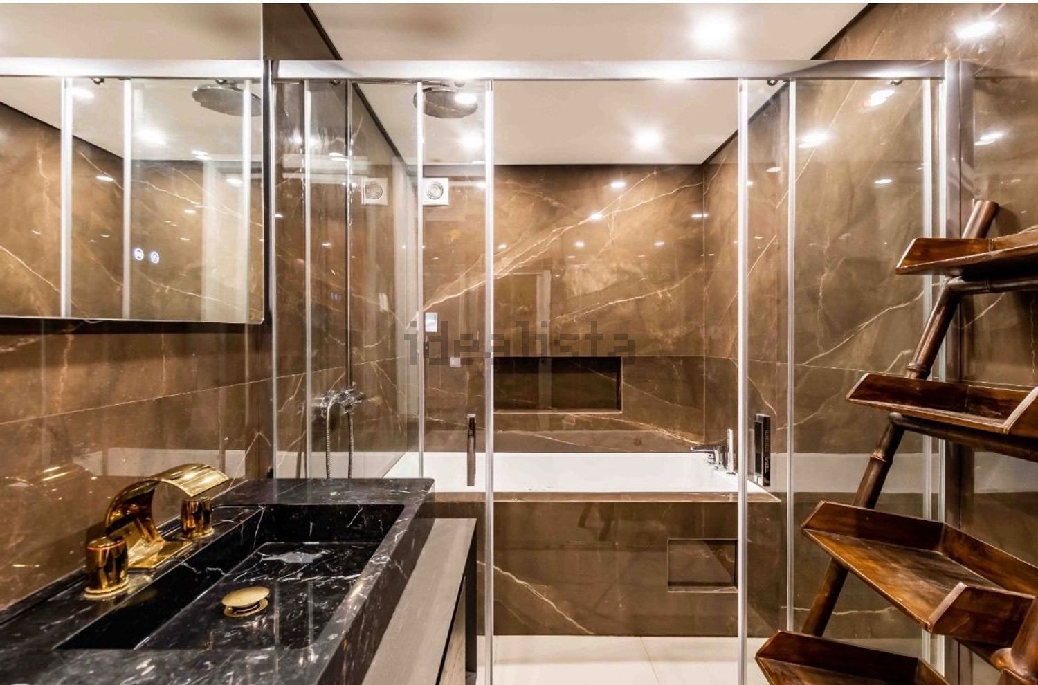 出租房间在Rua Cidade de Estremoz, 299 - 卫生间