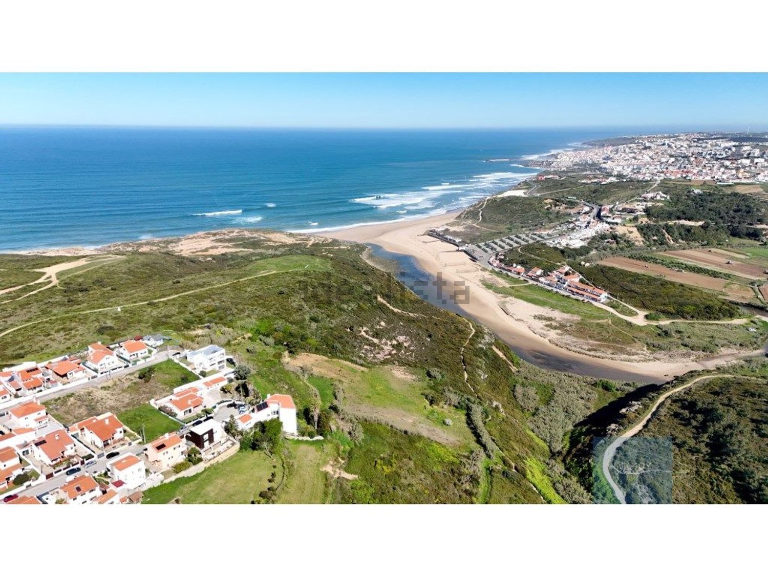 小楼房或独栋别墅出售在Rua da Serra, 4 - 视线