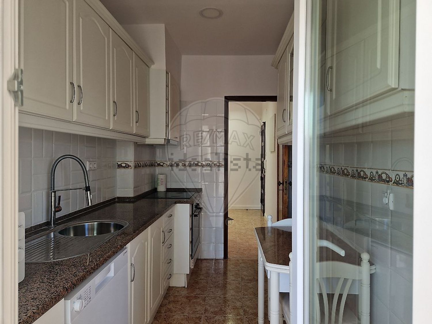 出租公寓 t2在Largo José Afonso - 厨房