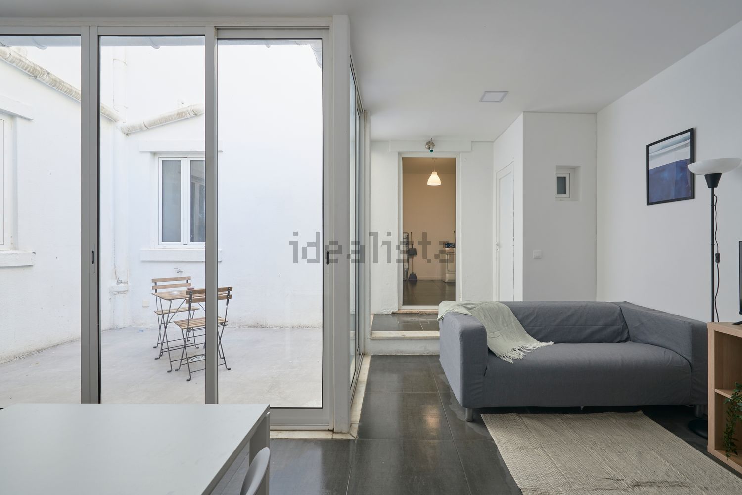 出租房间在Rua David Lopes - 客厅