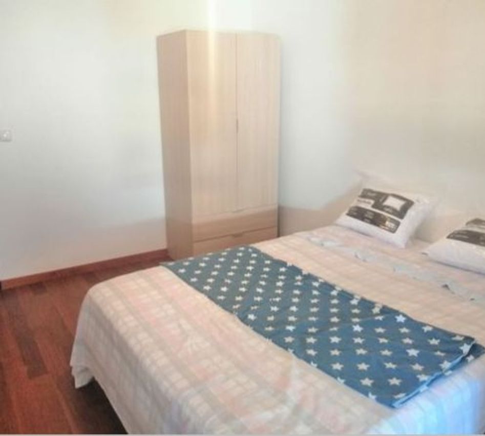 出租房间在Rua Padre António Vieira, 14