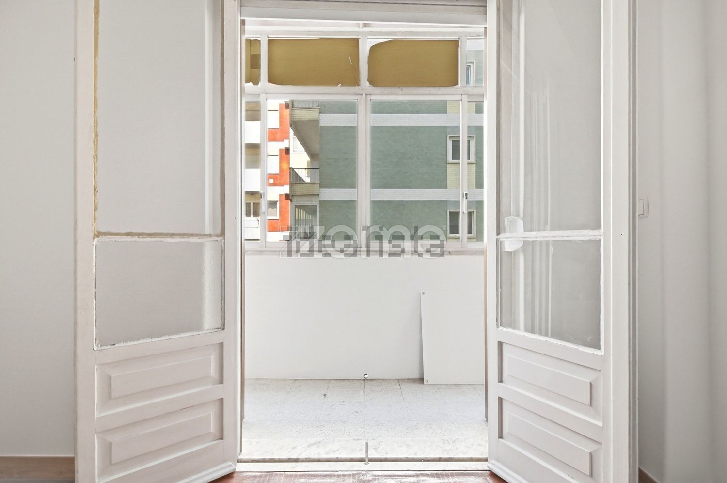 公寓 t4出售在Rua dos Soeiros, 335 - 门廊