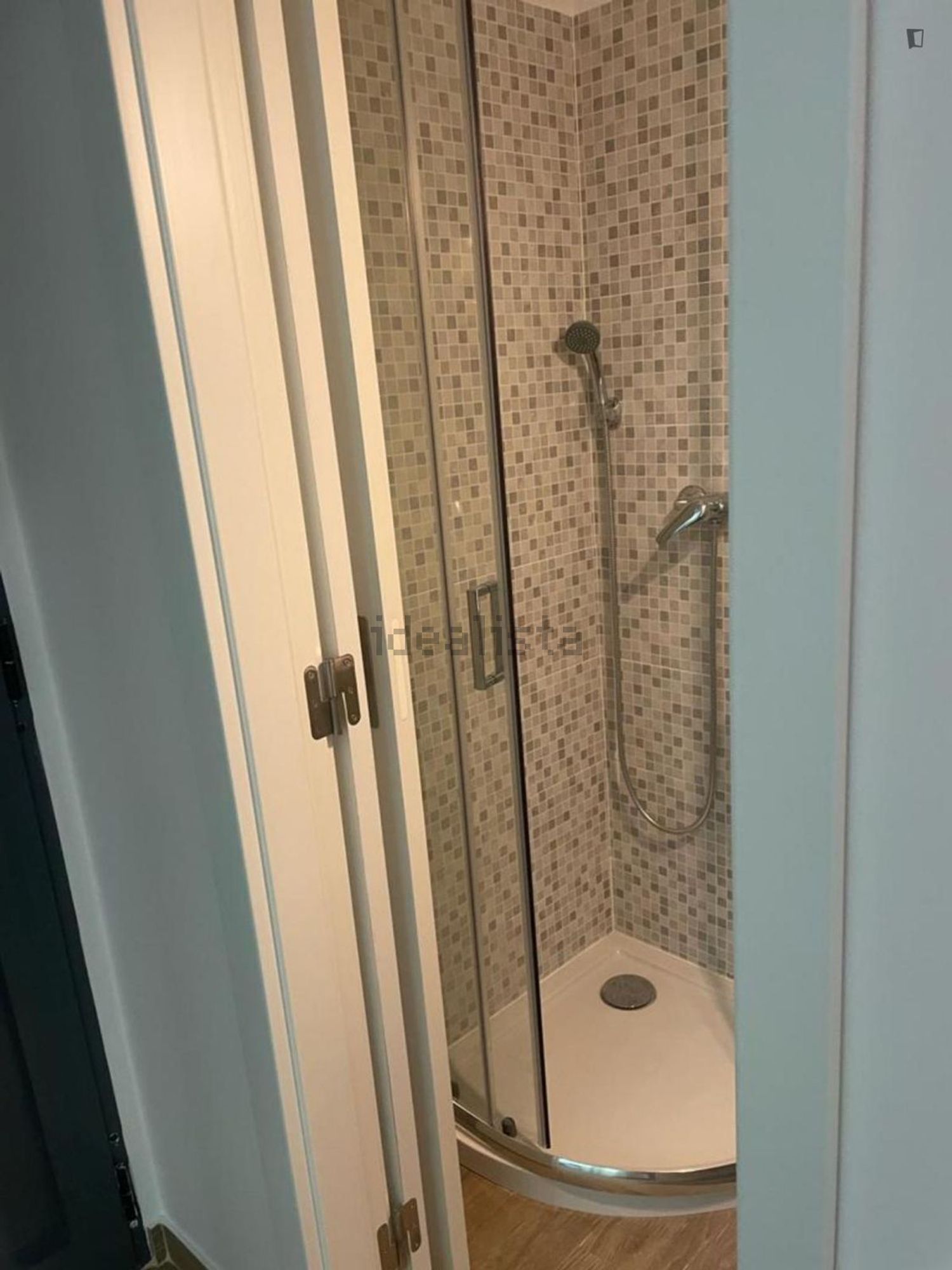 出租房间在Rua Carvalho Araújo - 卫生间