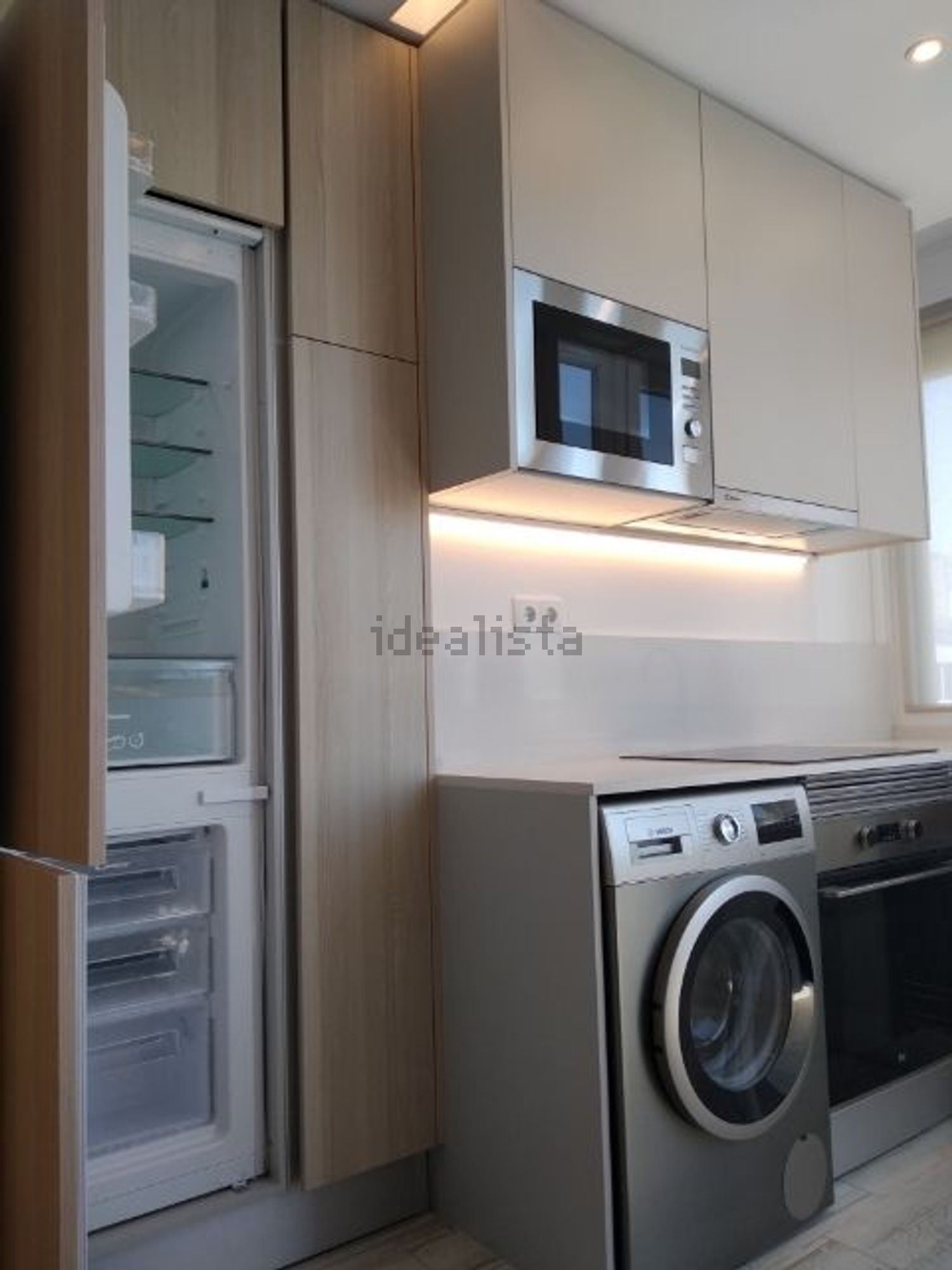 出租t0（单人公寓）在Rua José Henriques Coelho, 7 - 厨房