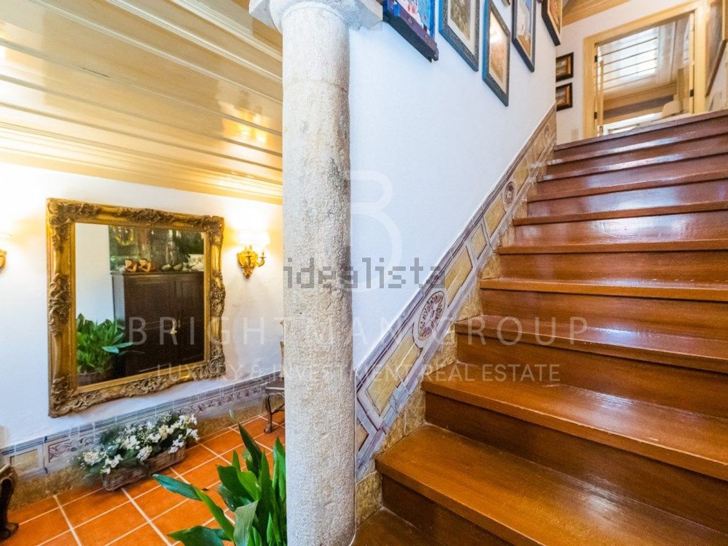 小楼房或独栋别墅出售在Carriche - Hospital das Forças Armadas - 详情