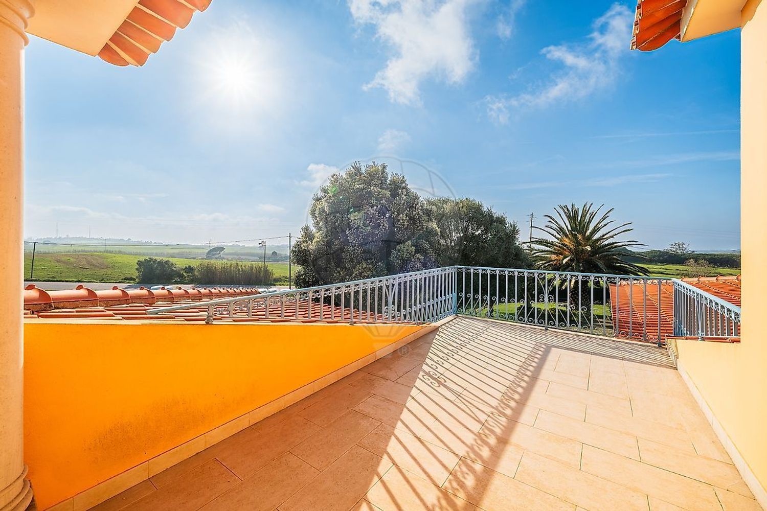 小楼房或独栋别墅出售在Rua das Macieiras - 游泳池