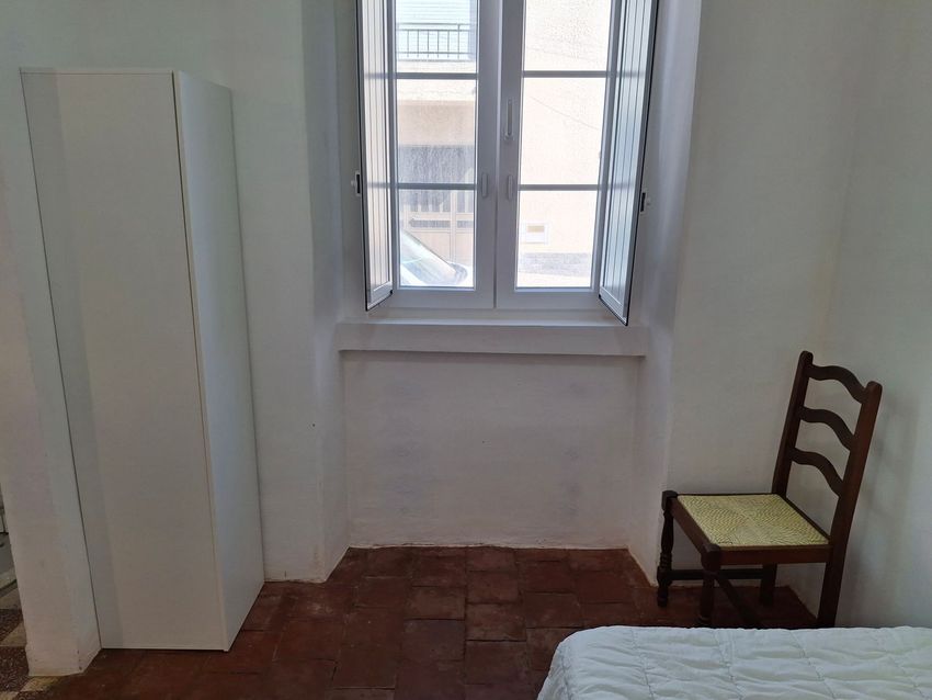 出租房间在Rua Francisco Ferreira, 3