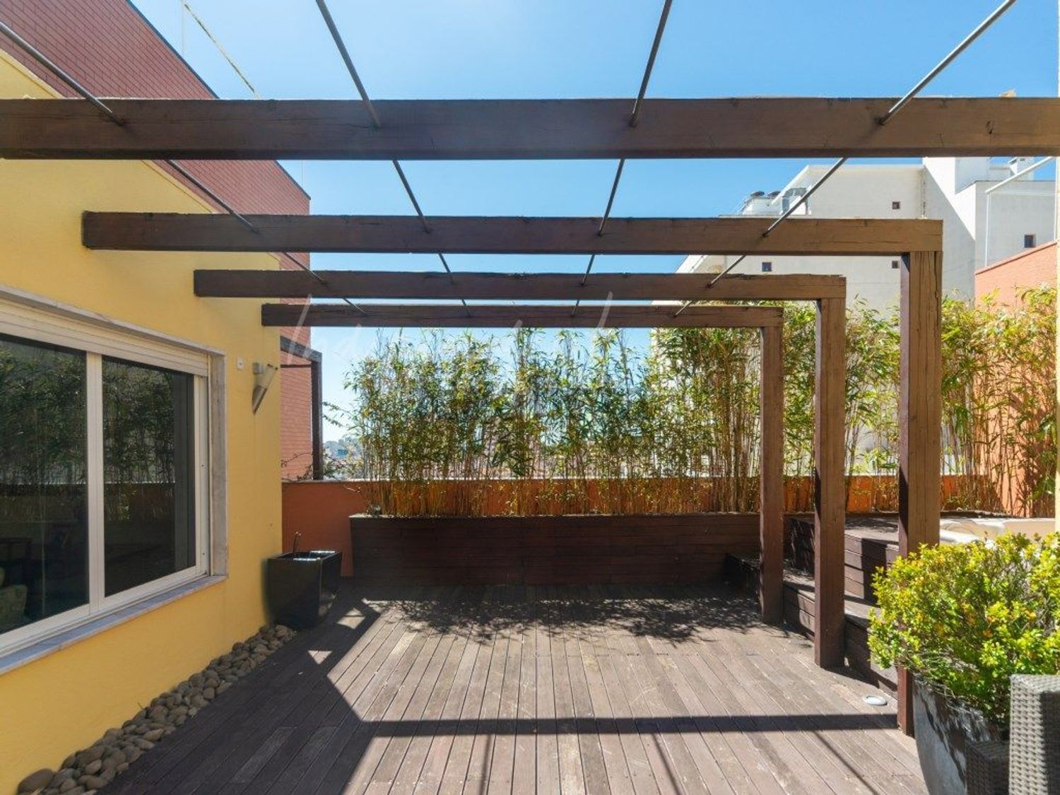 复式公寓出售在Rua Virgílio Correia, 1 D - 阳台