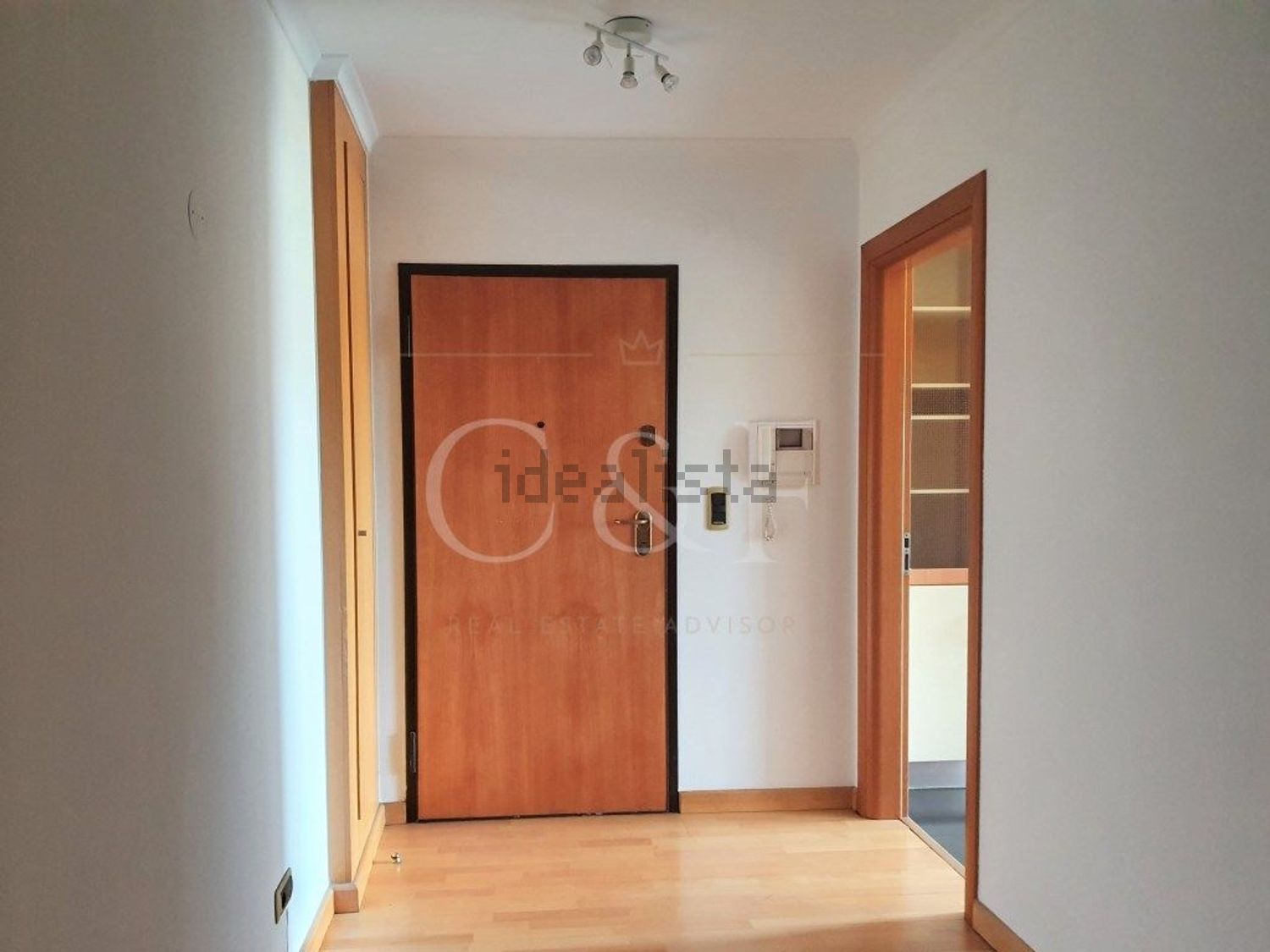 出租公寓 t1在Avenida Cidade de Bratislava - 前厅