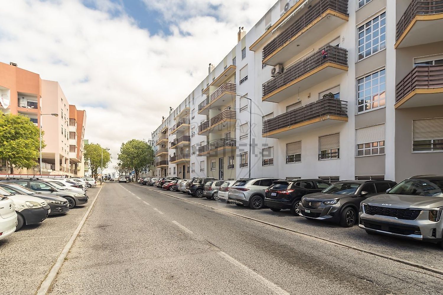 出租公寓 t2在Rua Hugo Casaes - 视线